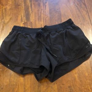 Lululemon women’s athletic shorts